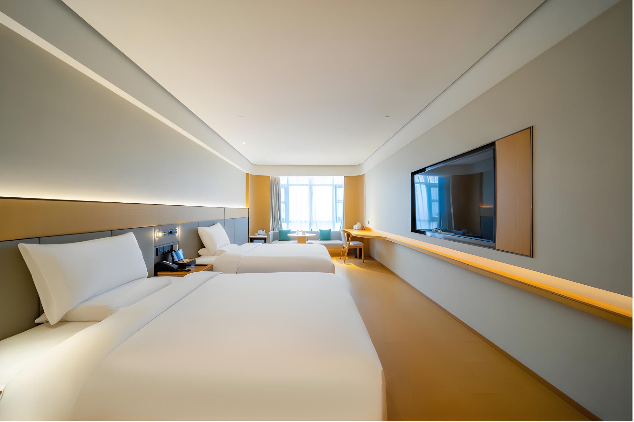 Huazhu - Superior Twin Room with View