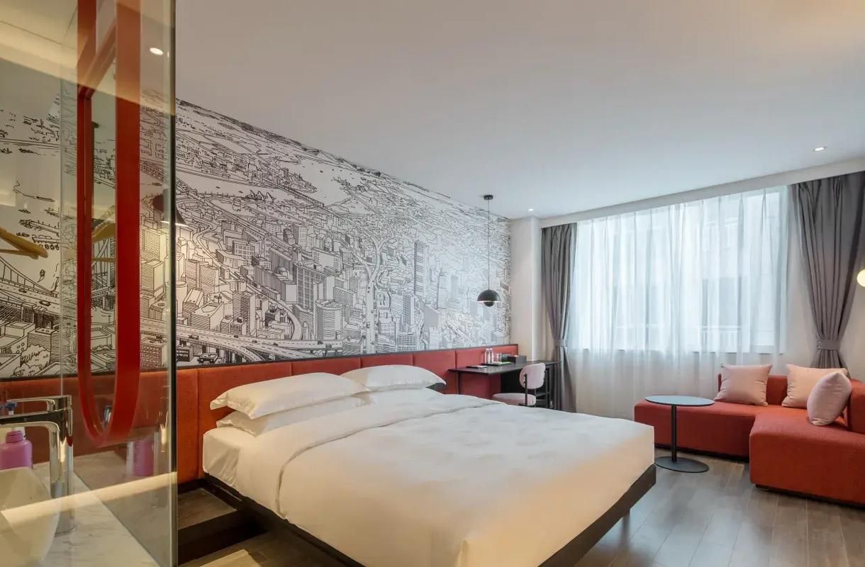 Ruby Room