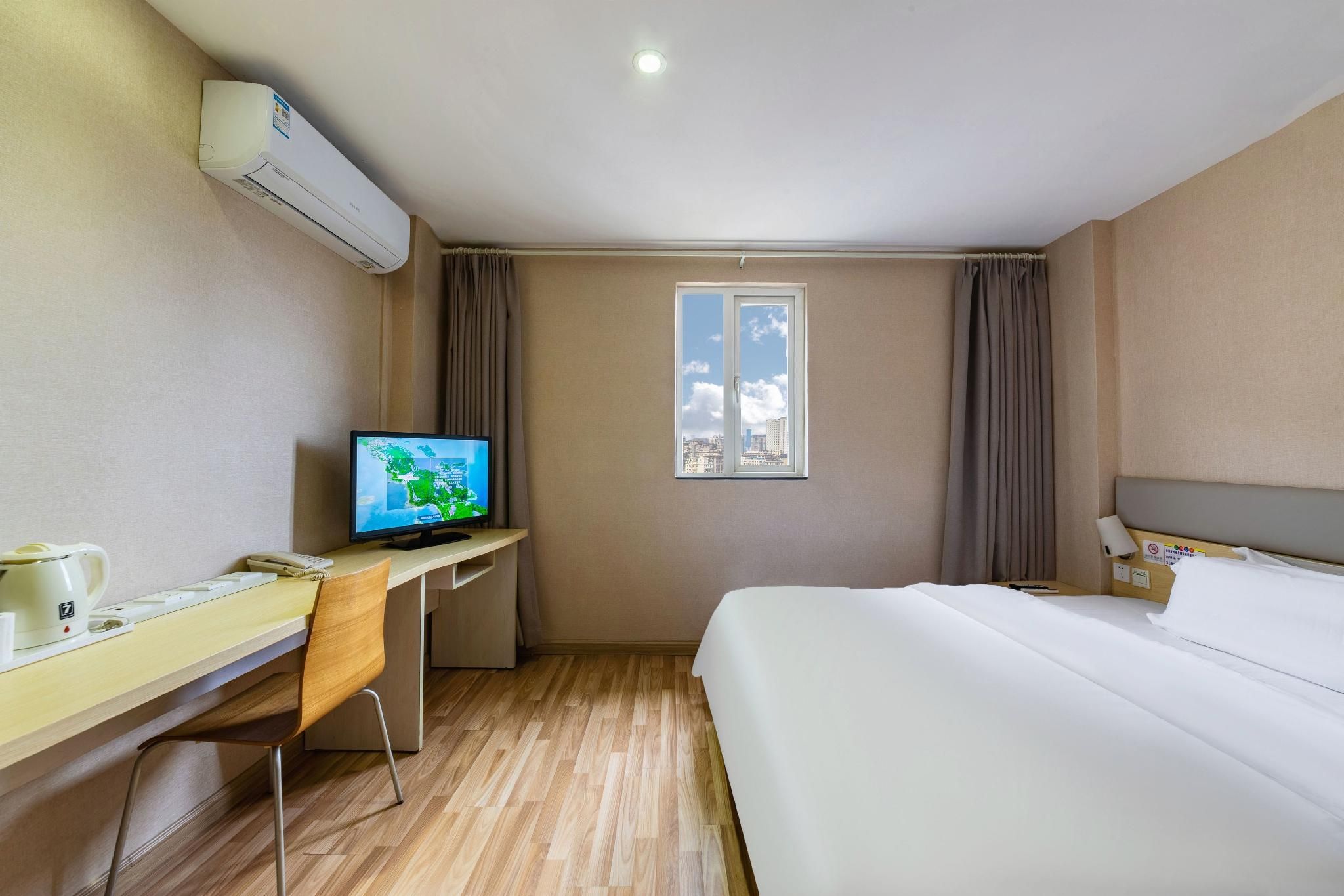 WH - Traditional Bed Room