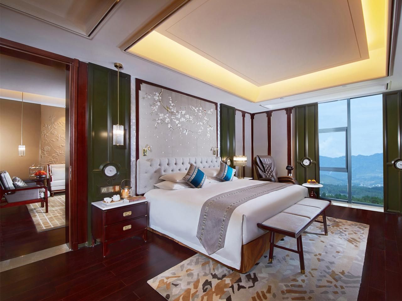 New Century - Superior Suite