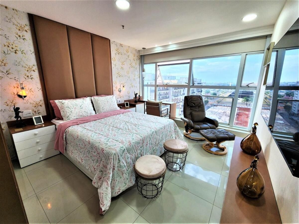 Suite 2