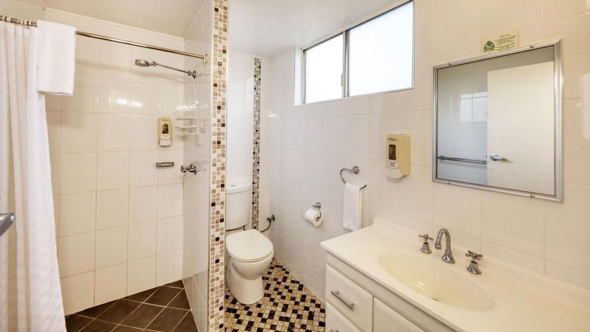 Twin Room with Queen and Single Bed
