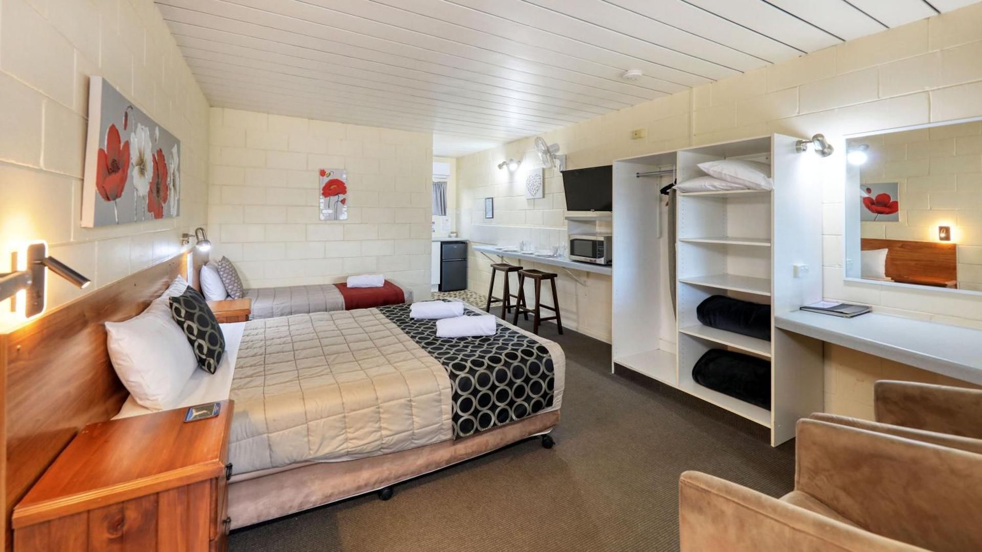 Twin Room with Queen and Single Bed