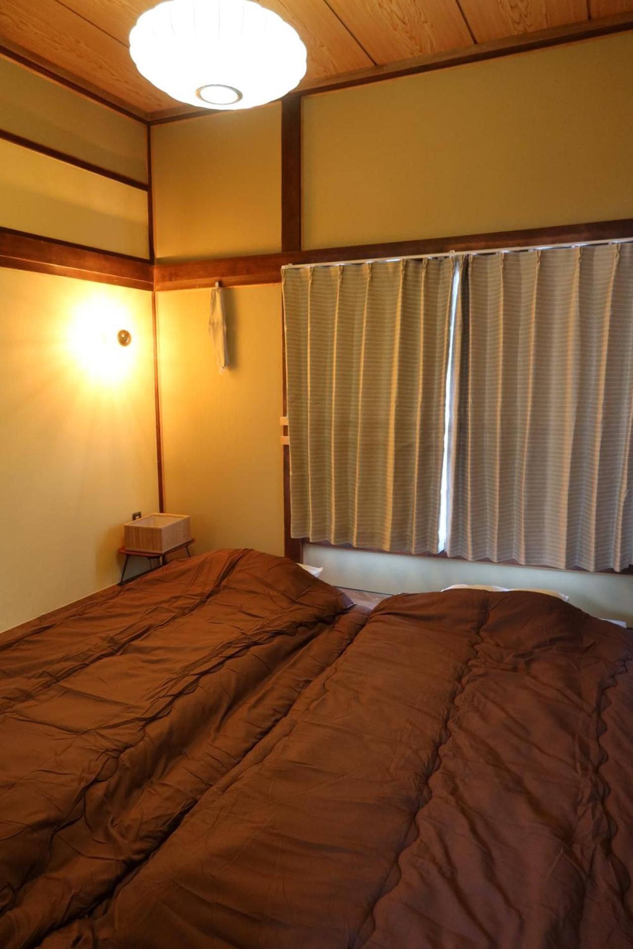 Standard Twin Room with Shared Bathroom