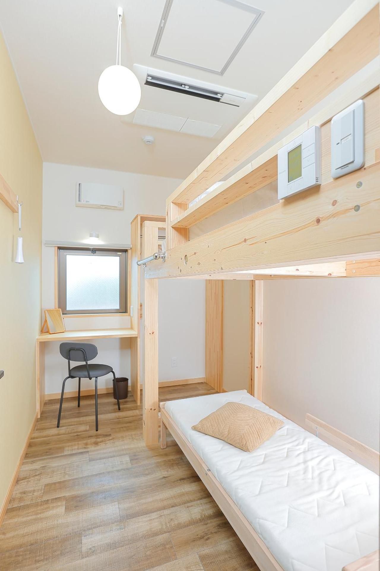 Single Room with Shared Bathroom