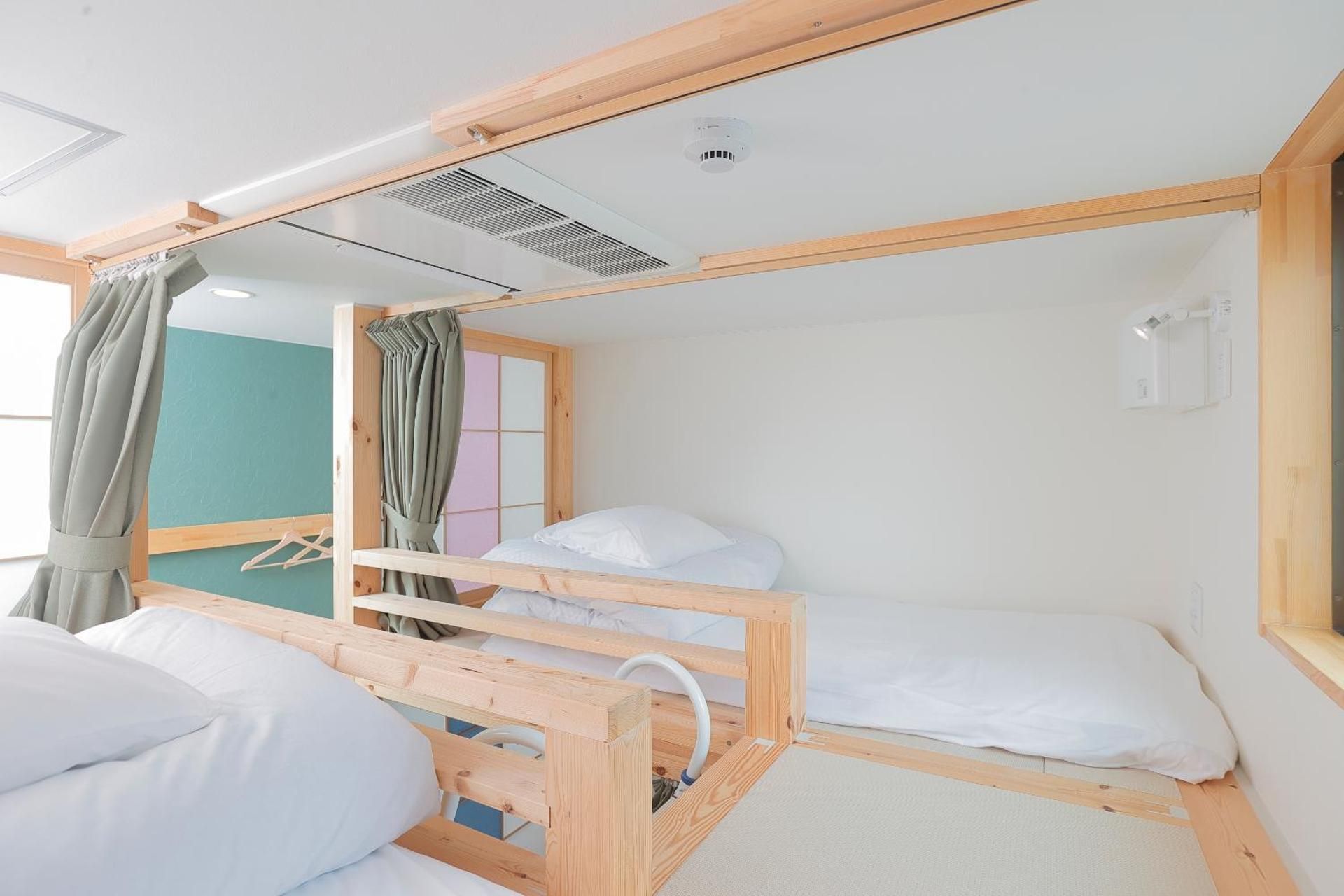 Quadruple Room with Shared Bathroom