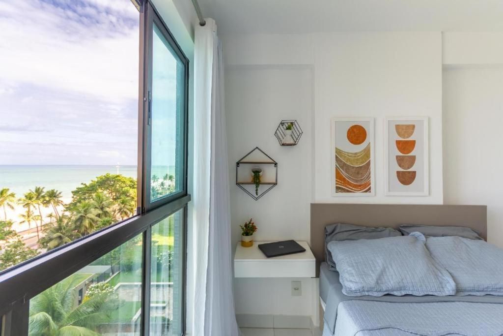 One-Bedroom Apartment with Sea View