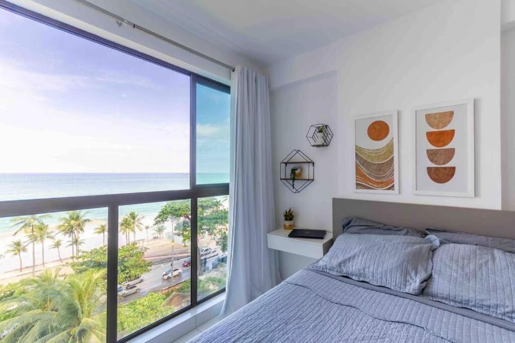 One-Bedroom Apartment with Sea View