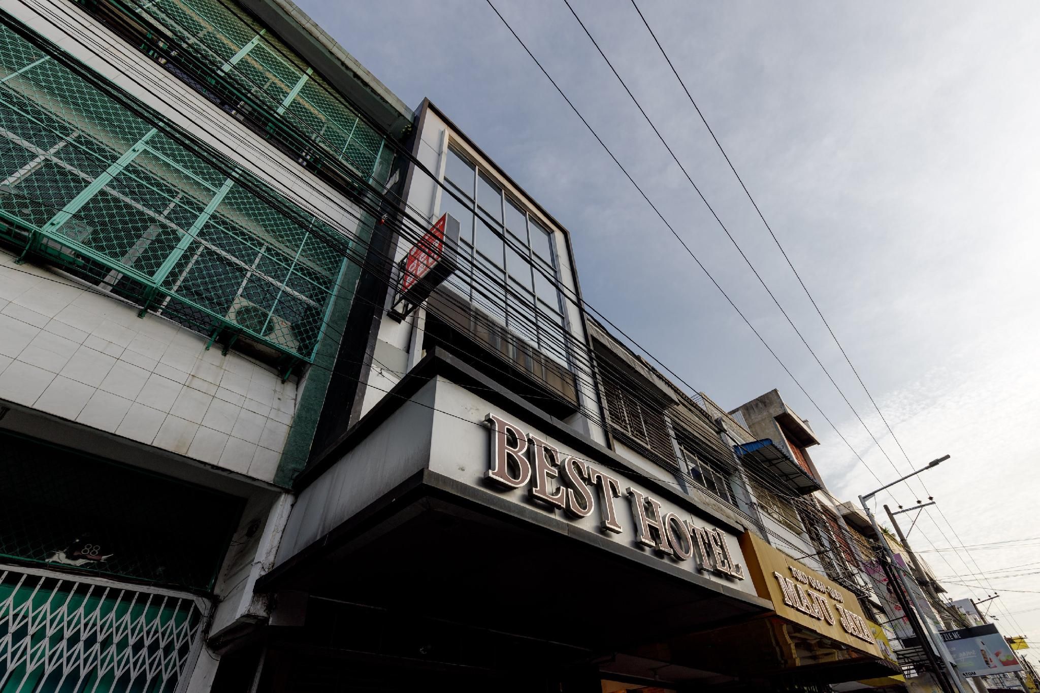 RedDoorz @ Best Hotel Jalan Dr. Sutomo Siantar