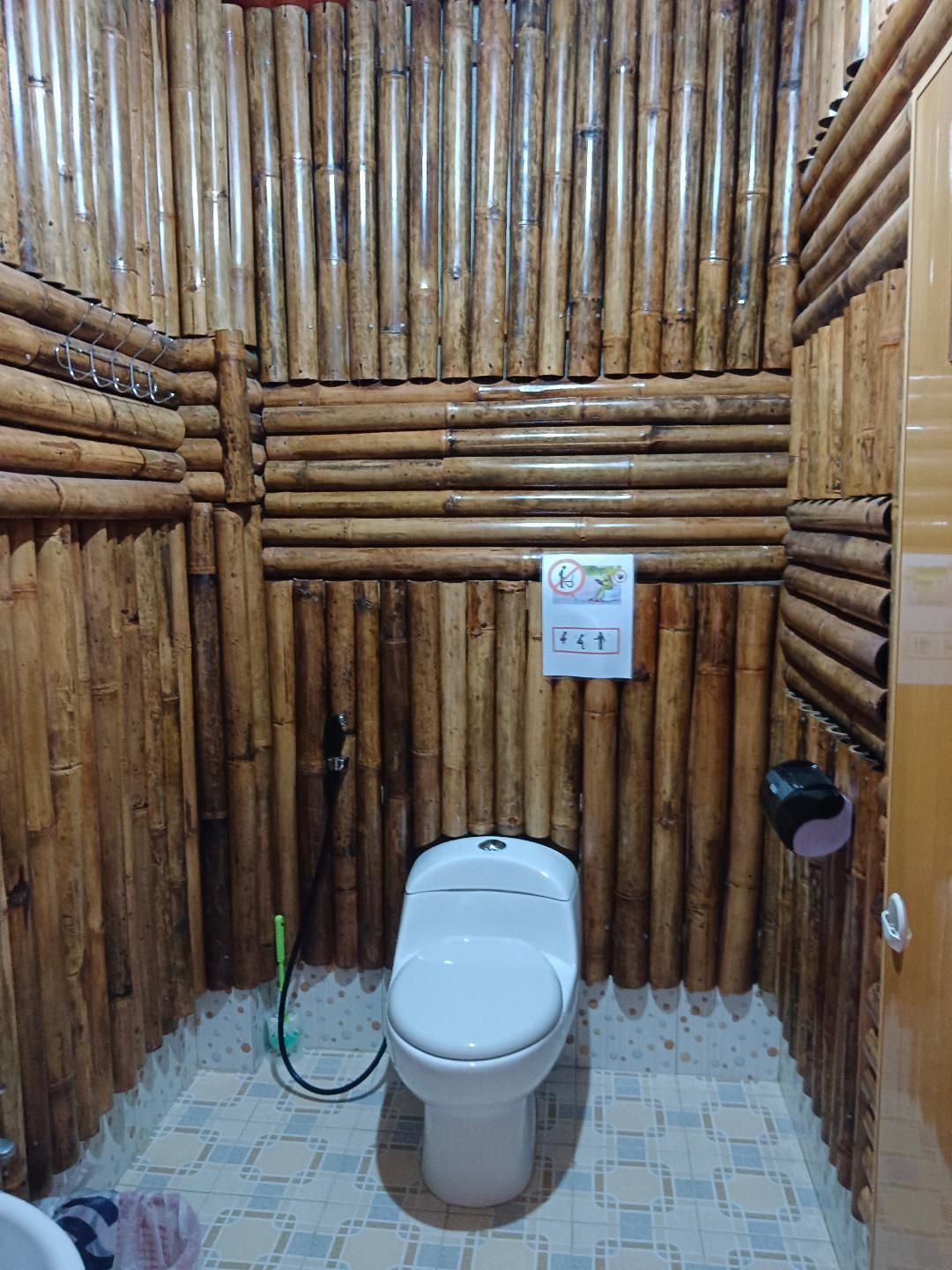 OASIS Samosir Upper Floor Twin Room - Non-Smoking