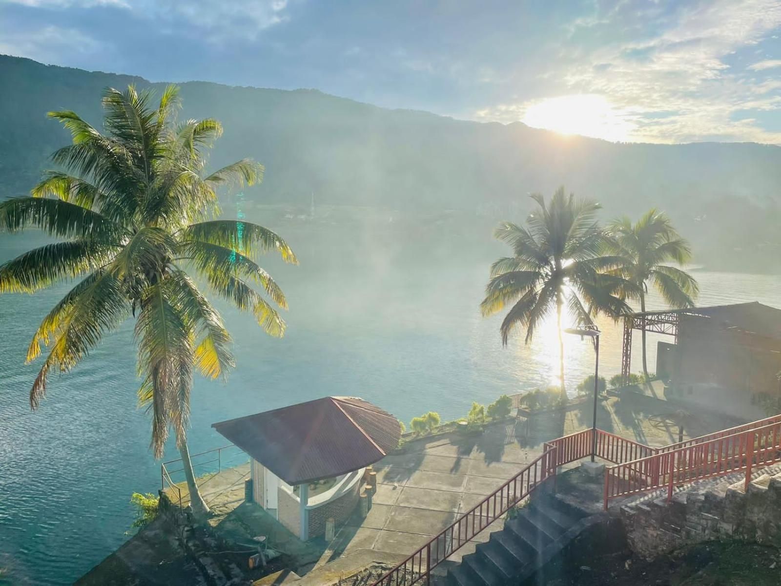 Vandu's View Guest house & Restaurant Deluxe Room 3