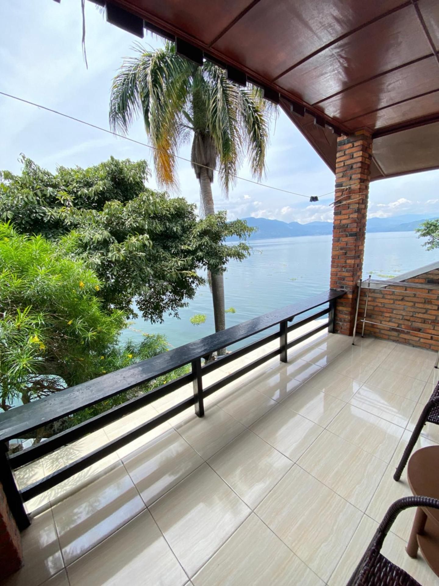 Double Room with Balcony and Lake View