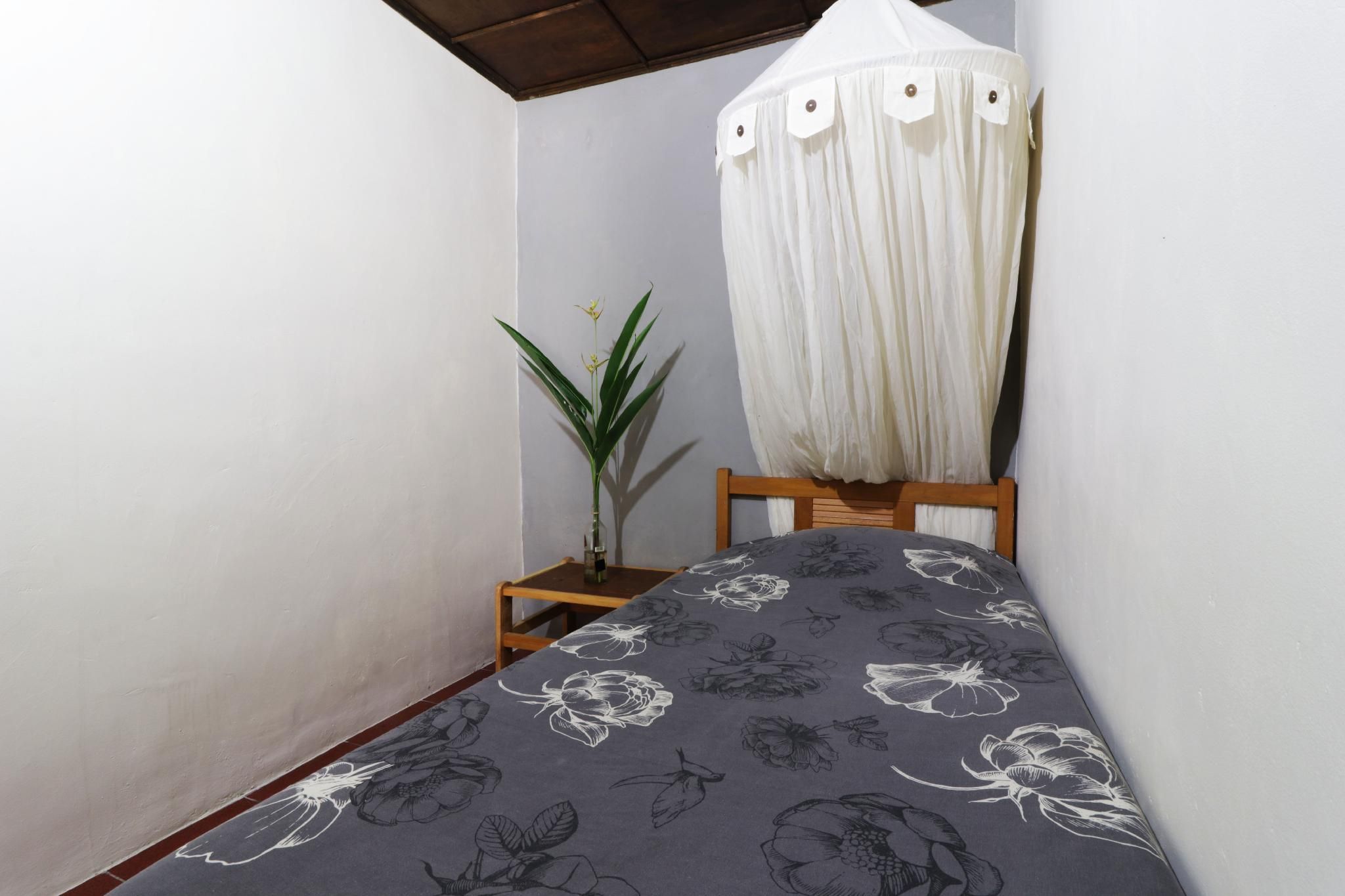 Bagus Bay Guest House Single Room Shared Bathroom 2