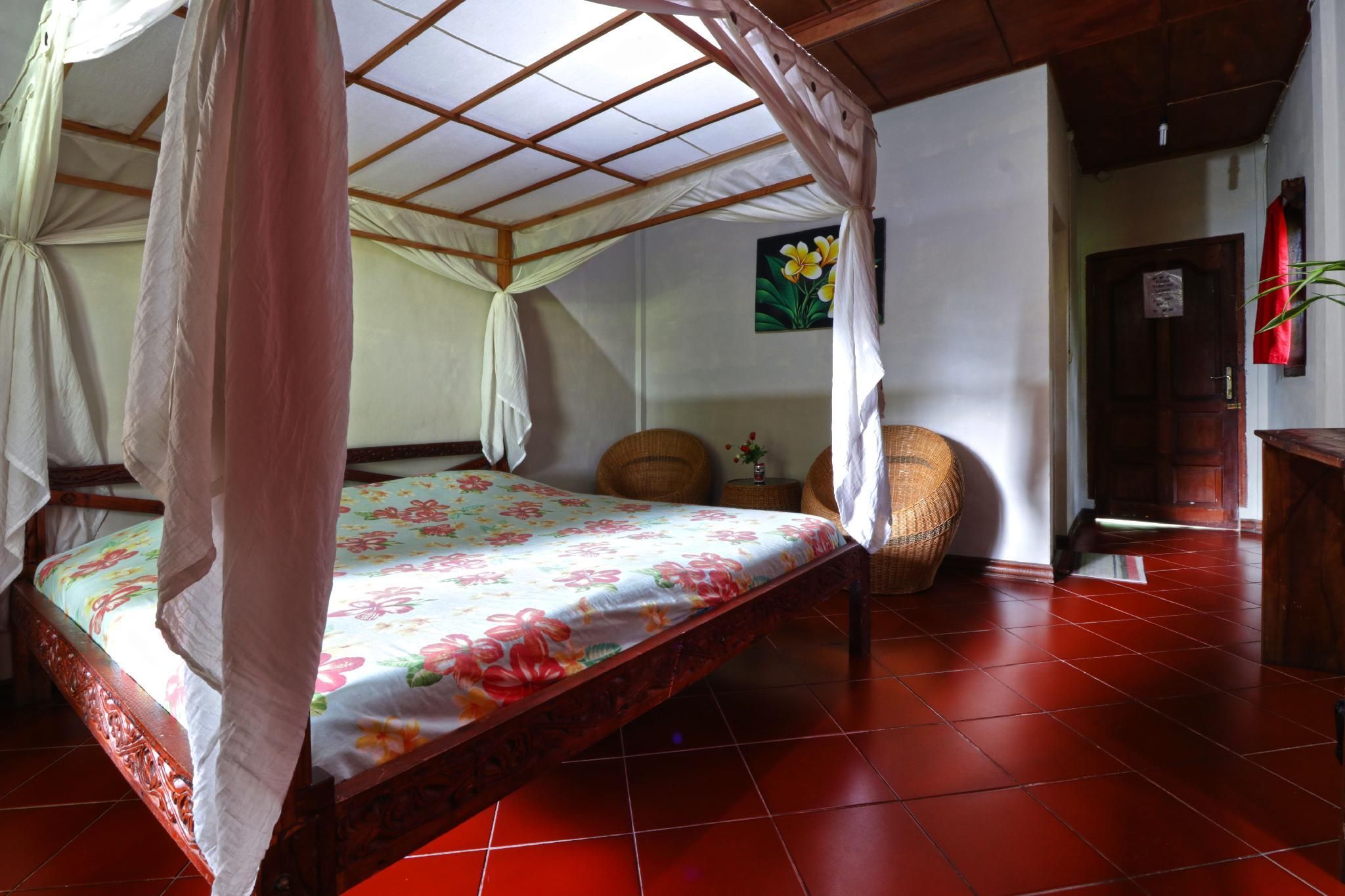 Bagus Bay Guest House Deluxe Room 2