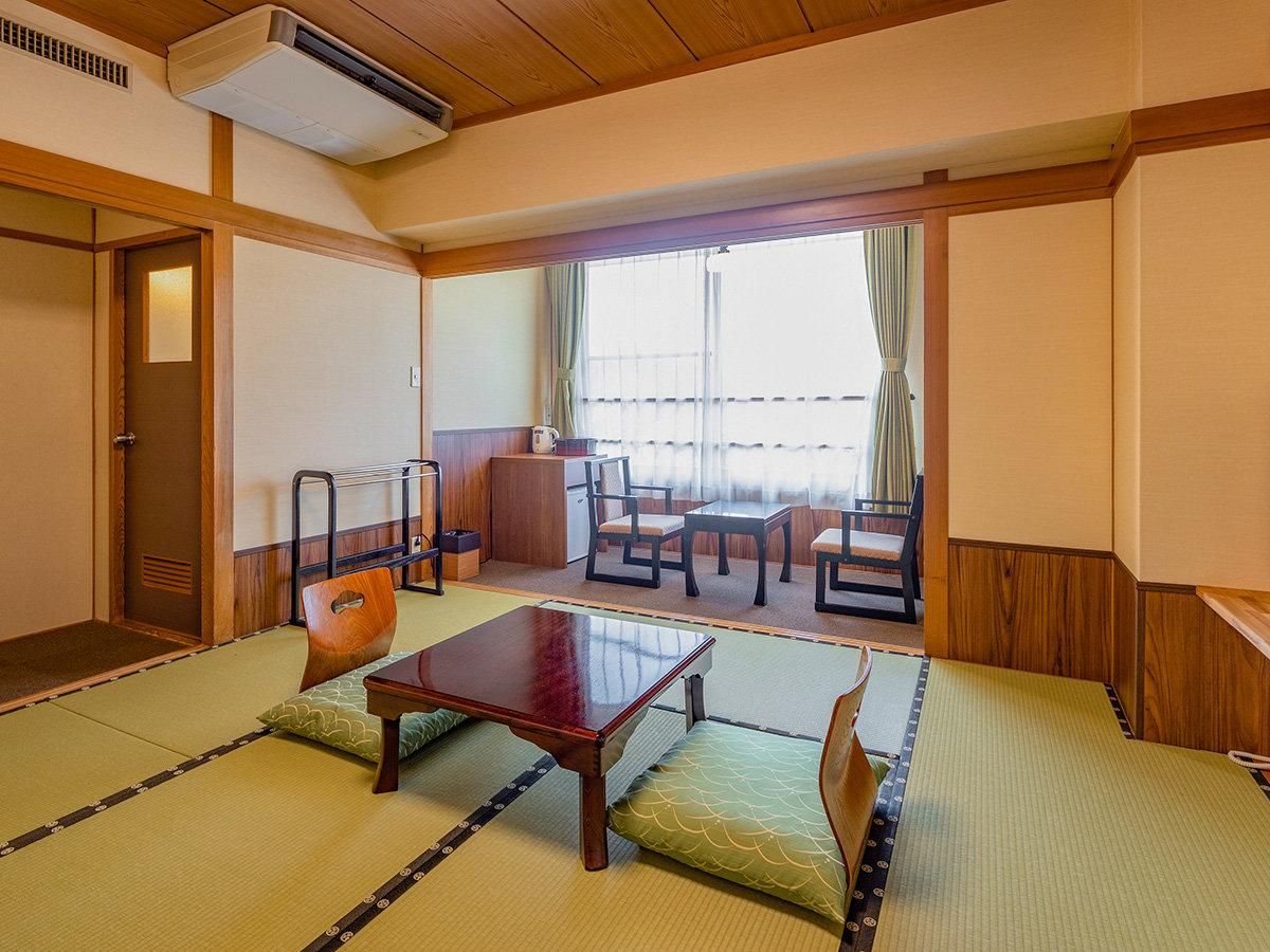 Economy Japanese-Style Room with 8 Tatami, Shared Bathroom, Non-Smoking