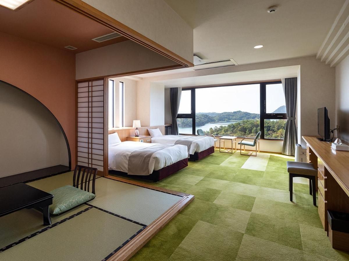 Superior Japanese-Western-Style-Room 61 sqm (Ocean view) - Indoor Bath - Non-Smoking