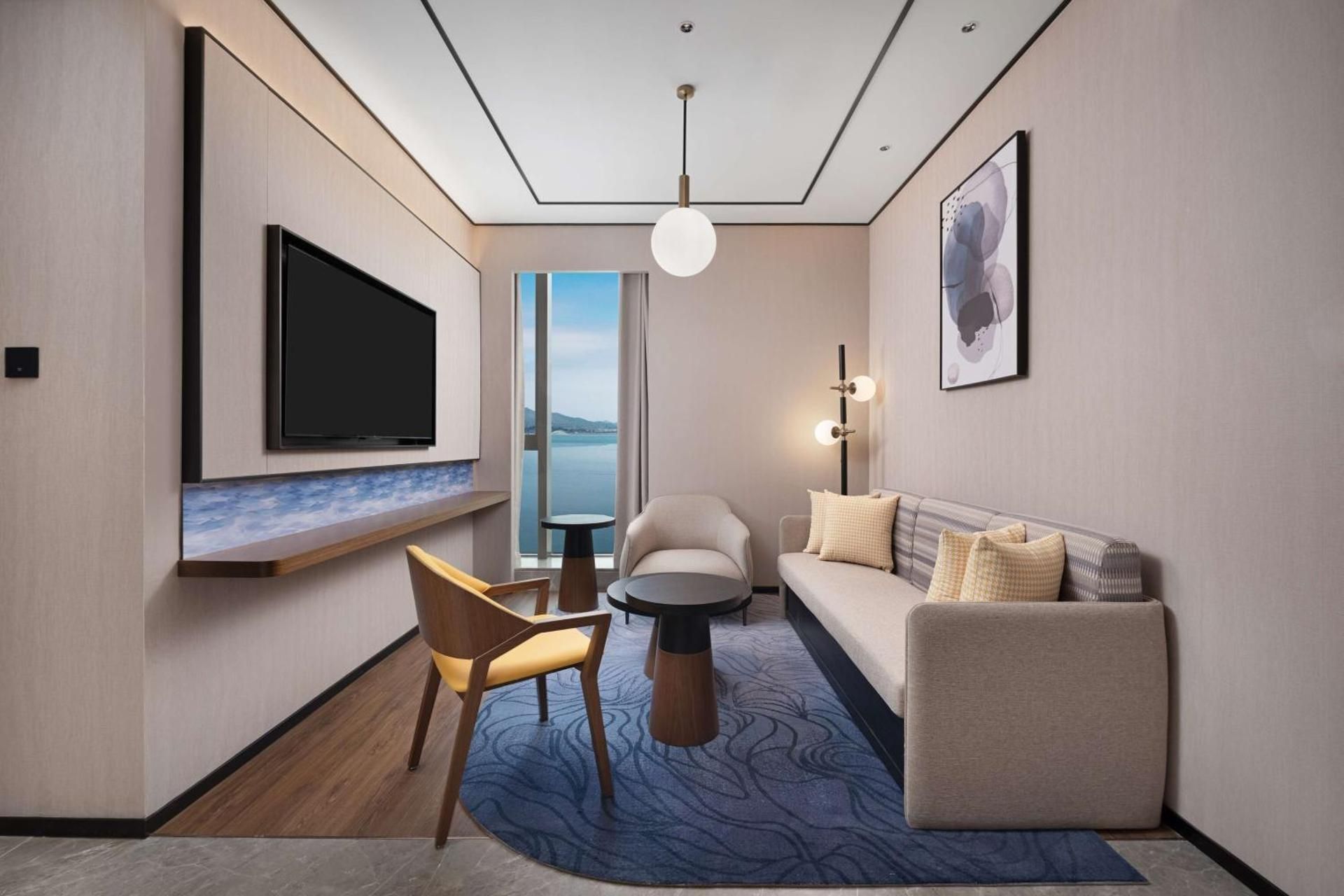 Deluxe King Suite - Sea View