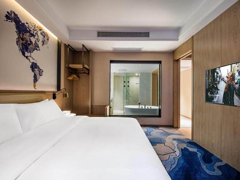 Premier Suite 