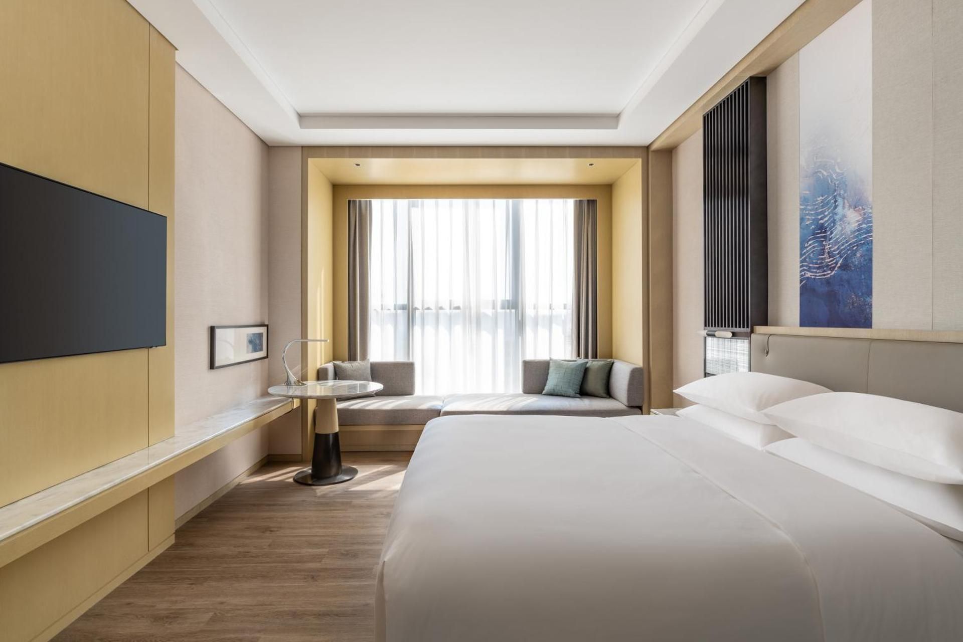 Courtyard by Marriott Shanwei Haifeng Courtyard Deluxe, Guest room, 1 King, City View