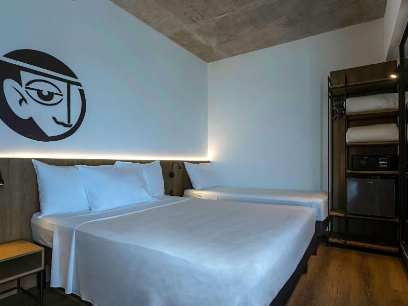 Standard Room with sea side view - 1 double bed and 1 single bed