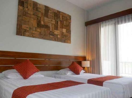 Santai Toraja Deluxe Room 2