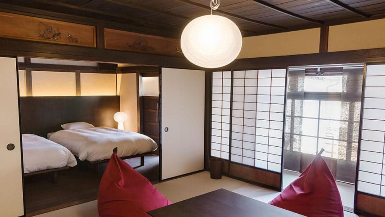 Twin Room with Shared Bathroom