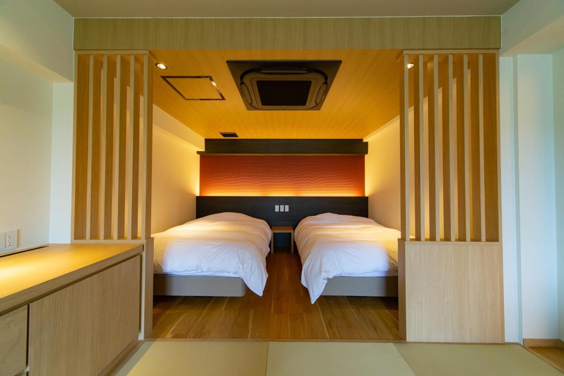 ENJI Japanese-Western Style Room with Continuous-flow Hot Spring