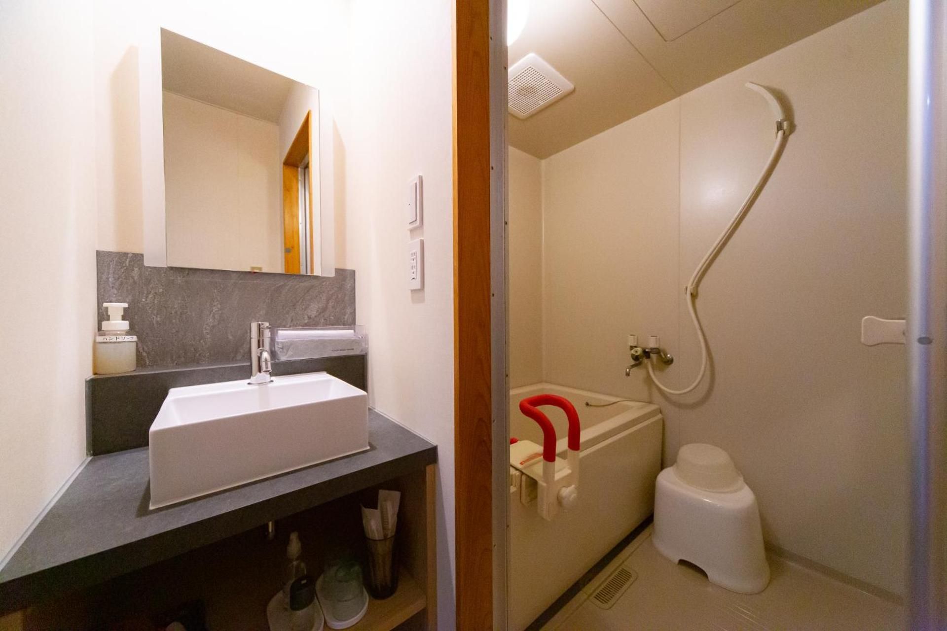 Japanese Style Room with 10 Tatami
