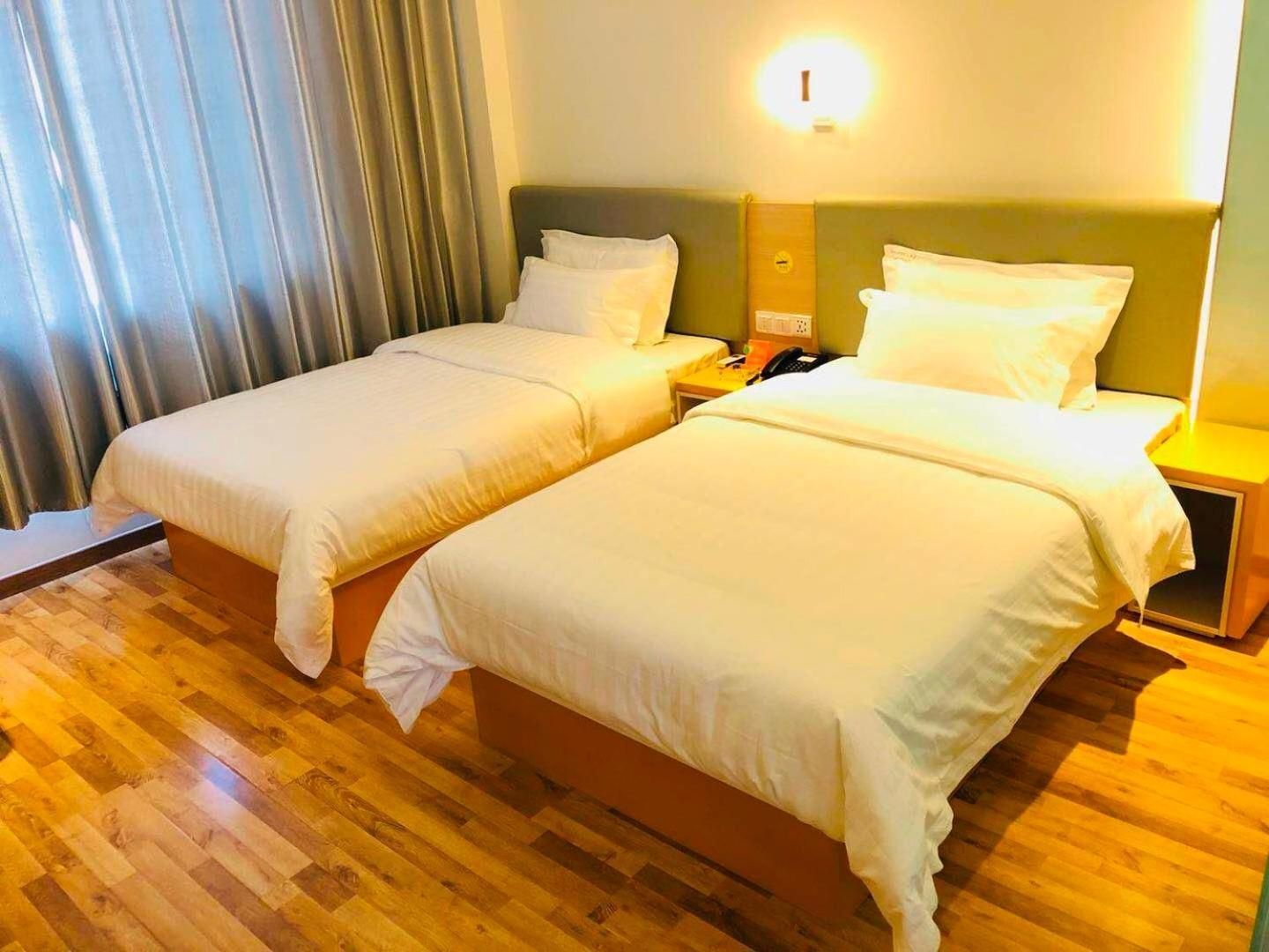 Business Double Bed Room
