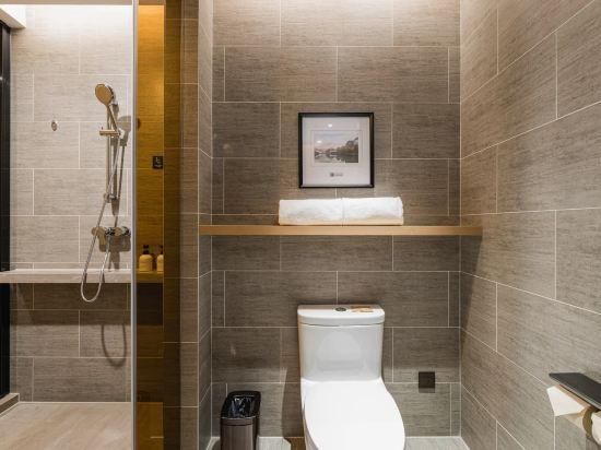 Executive Double Room with City View