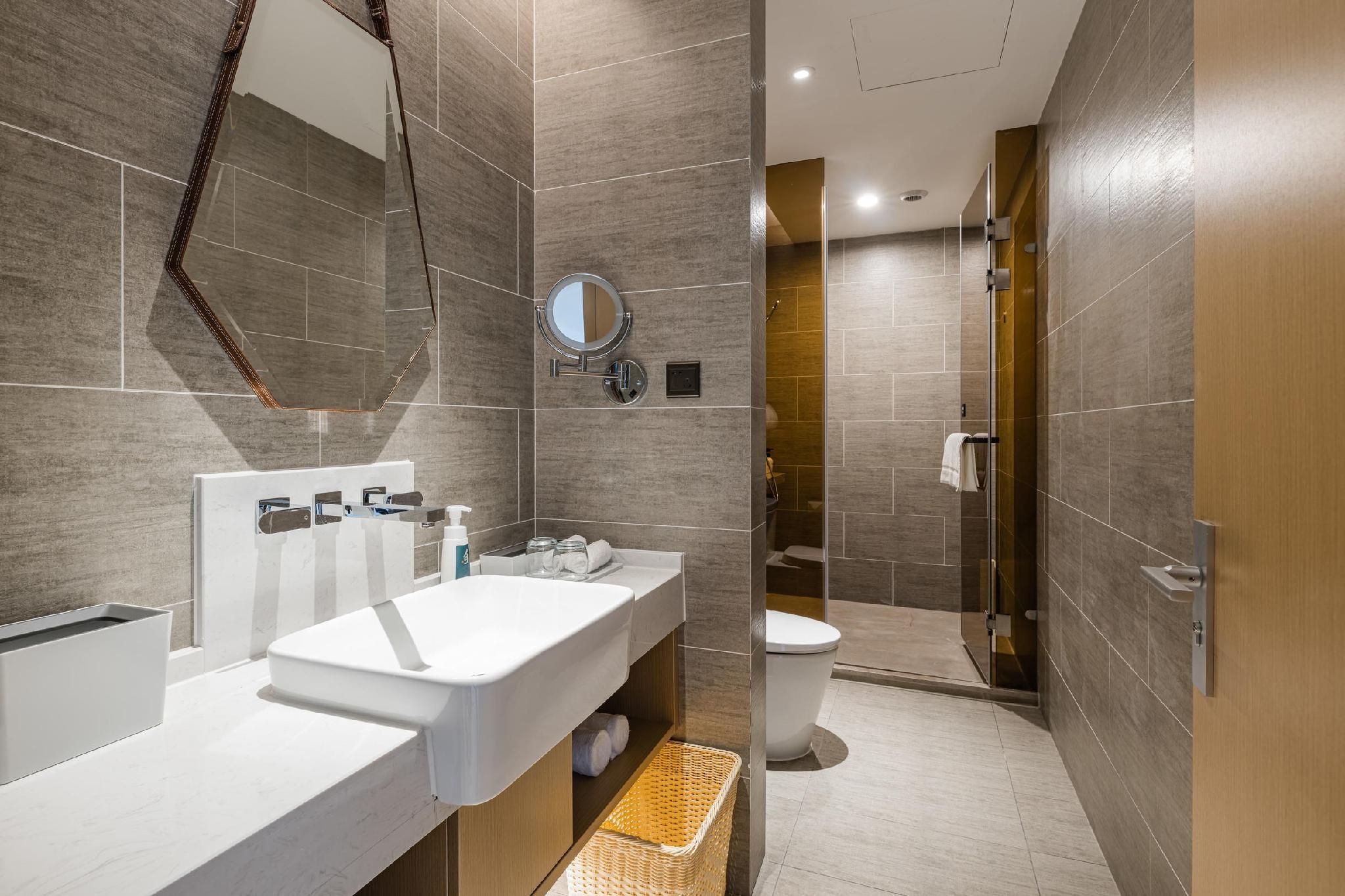 Atour - Executive 1 Bed Room with City View