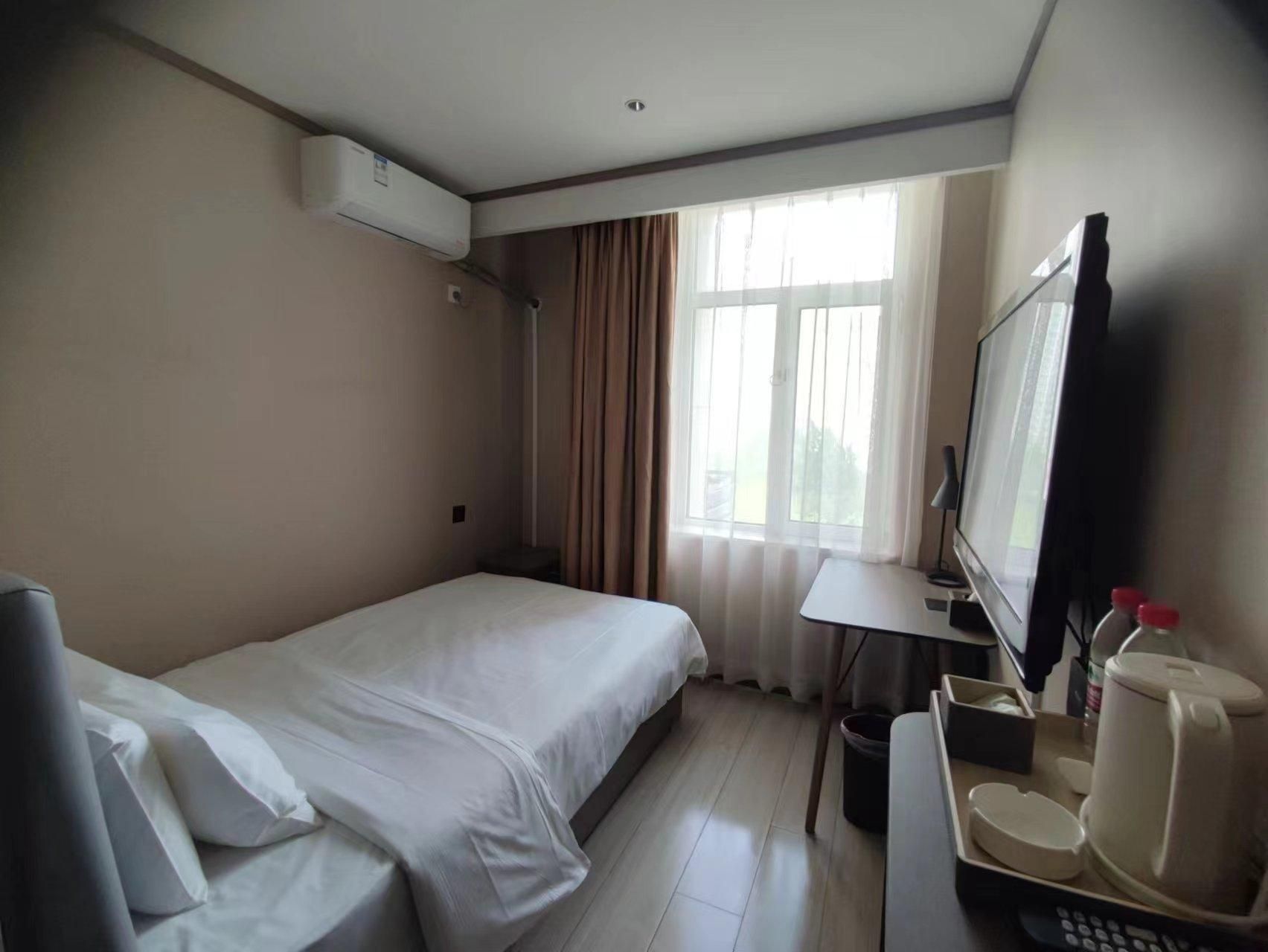 Huazhu - Single Bed Room