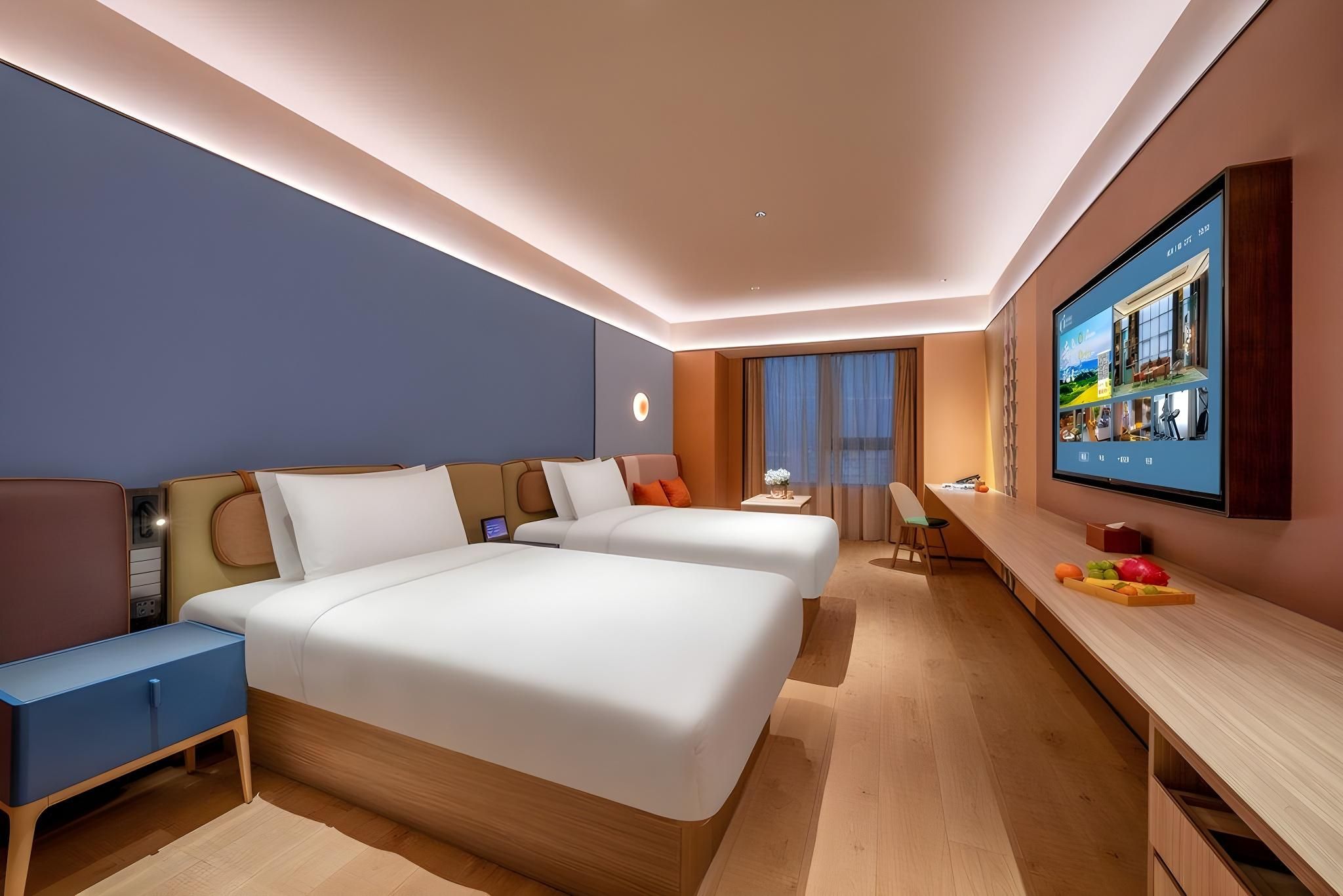 Huazhu - California Sunshine Twin Room