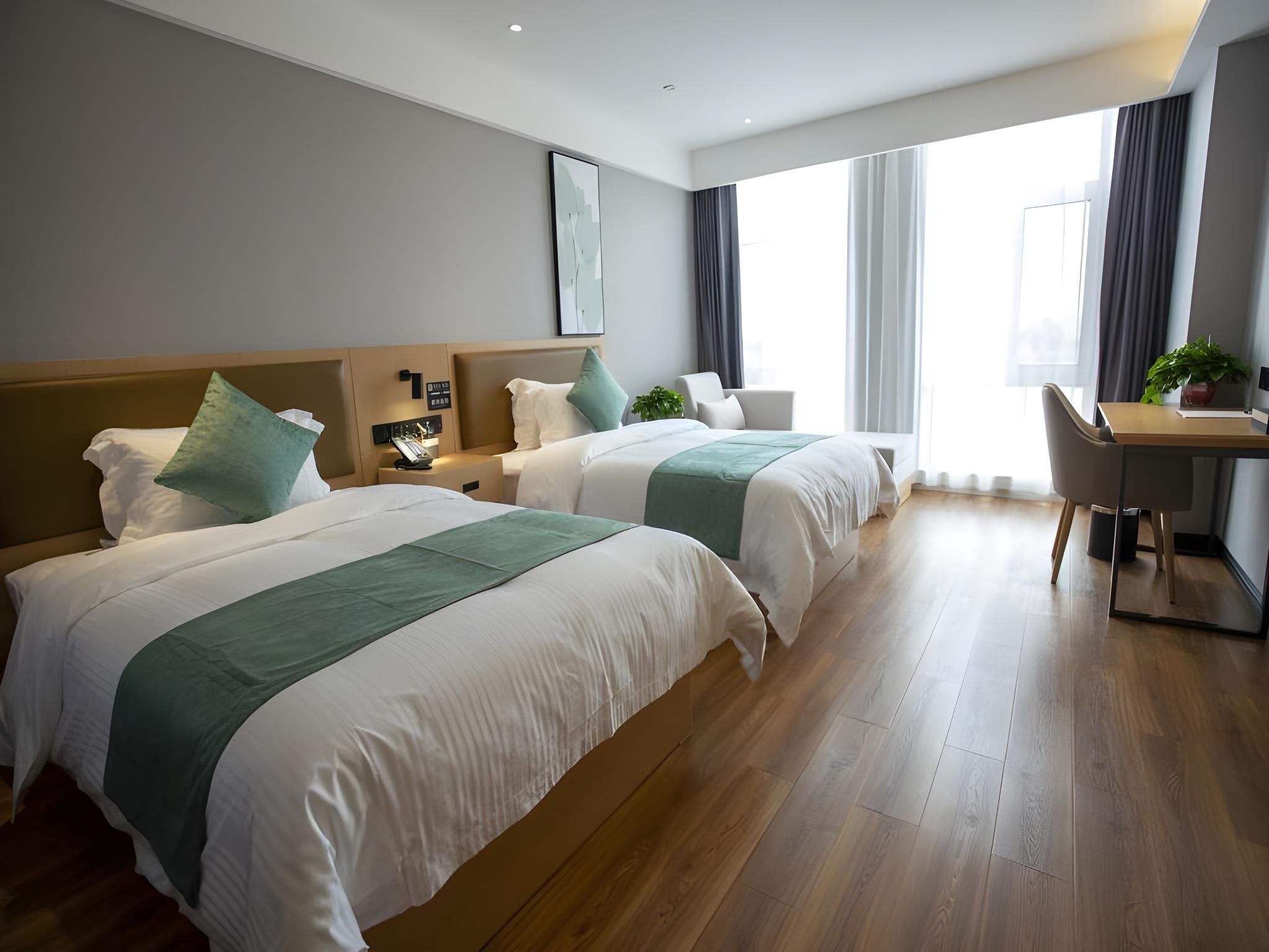 2 Bed Twin Superior Room