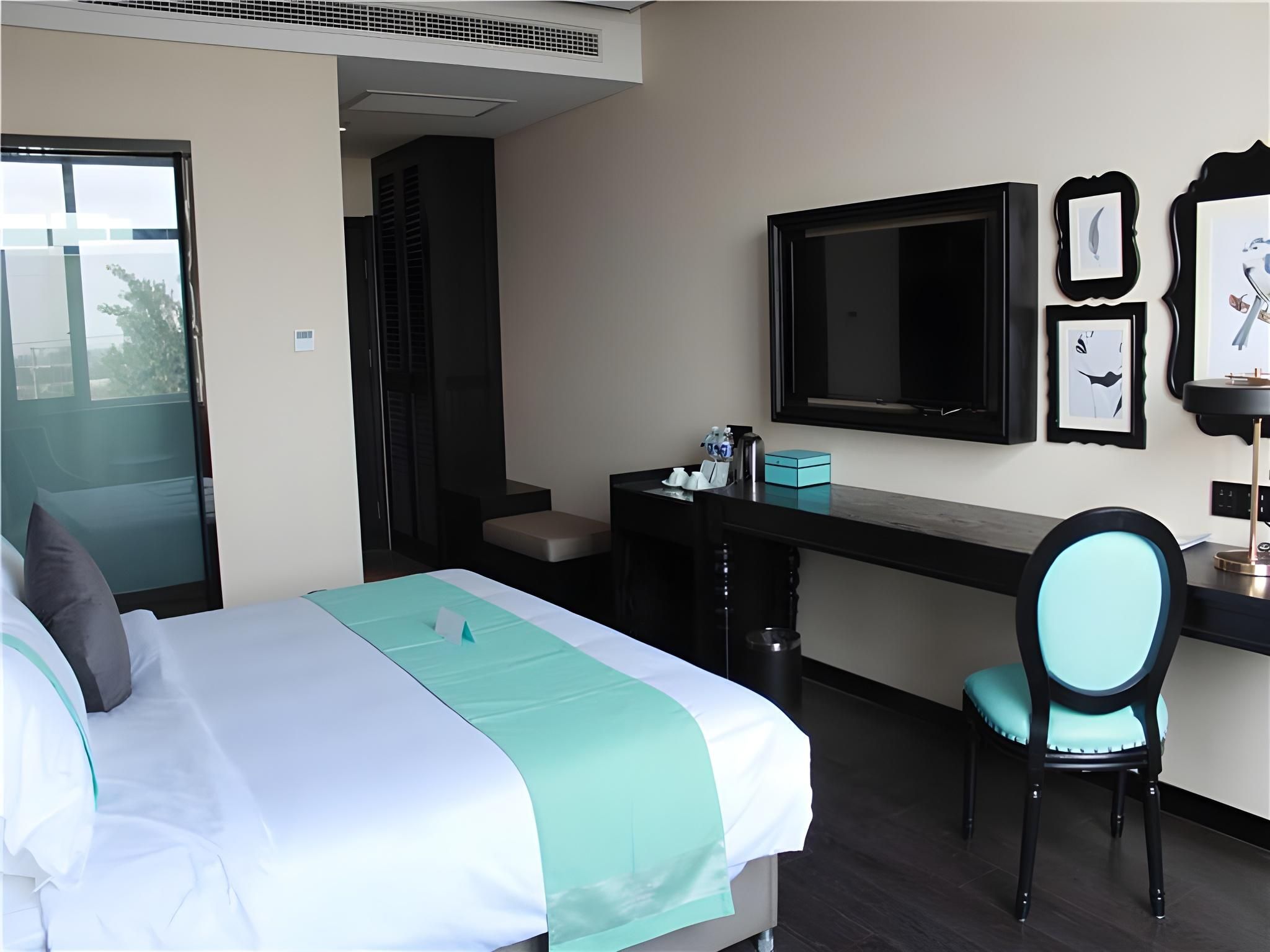 Xana - Deluxe Bed Room