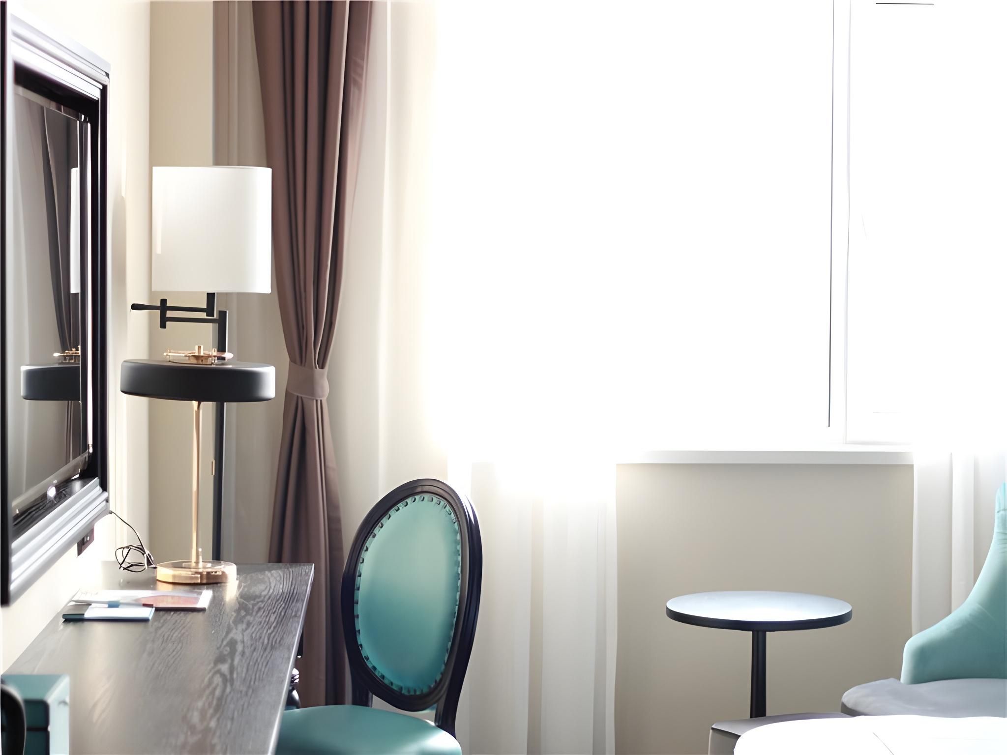 Xana - Deluxe Bed Room