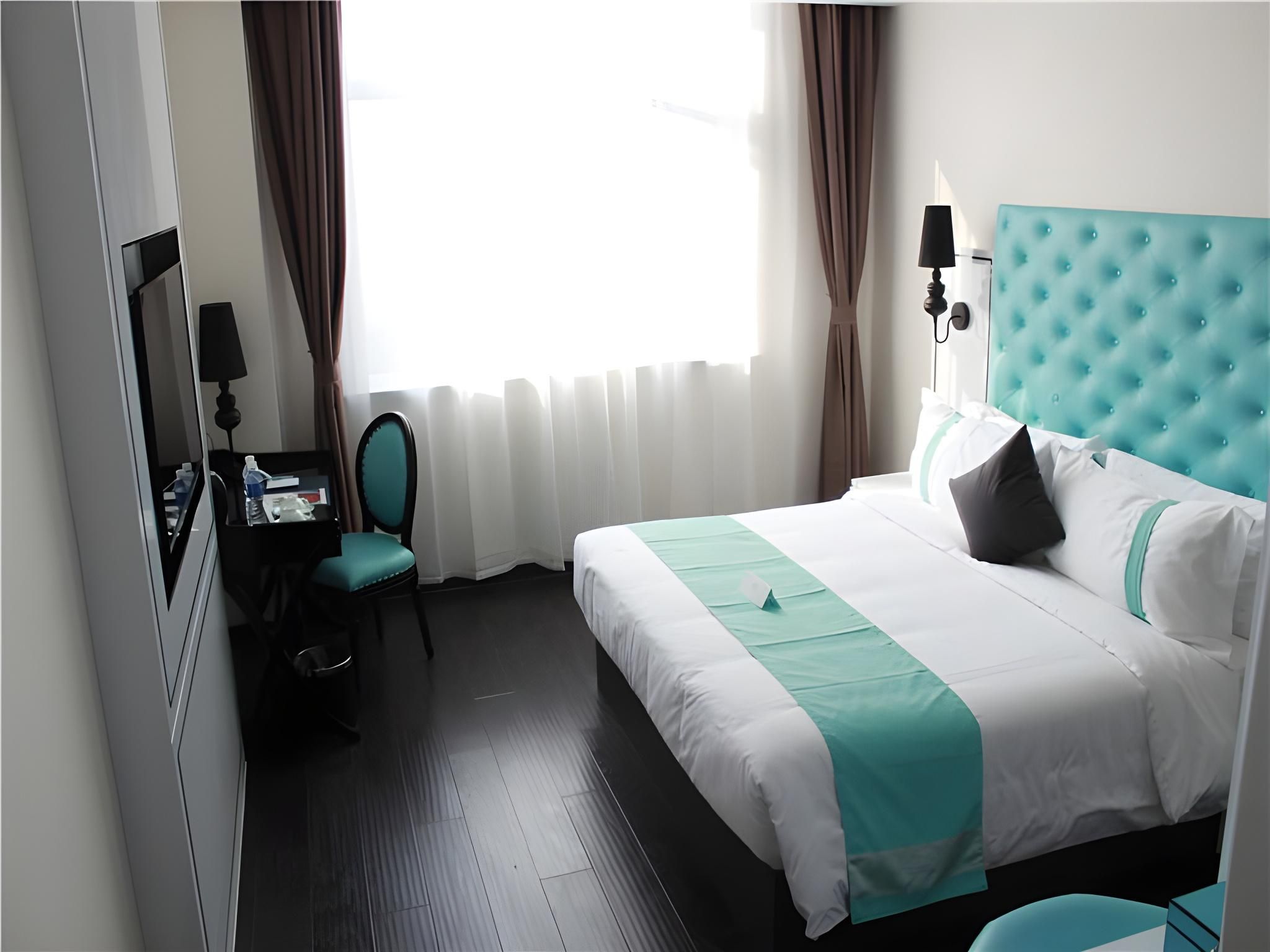 Xana - Superior Bed Room