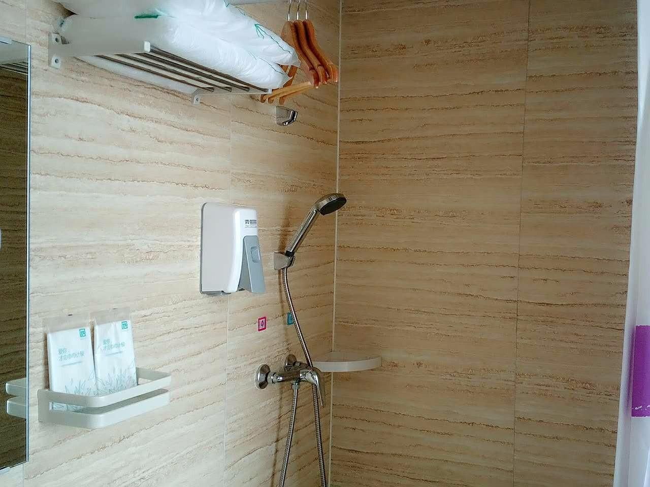 PAI Huixuan Bed Room