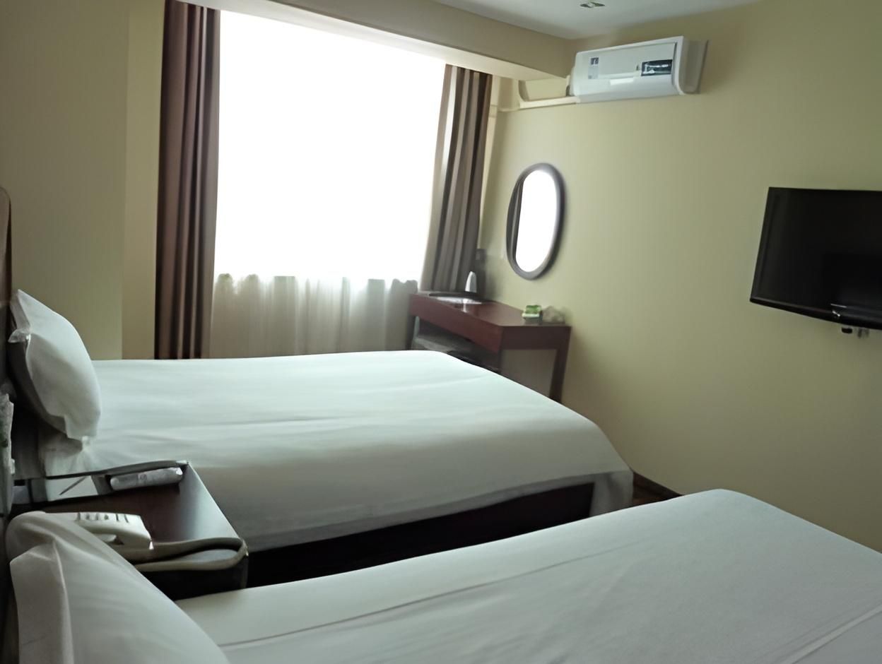 Guest Twin Room