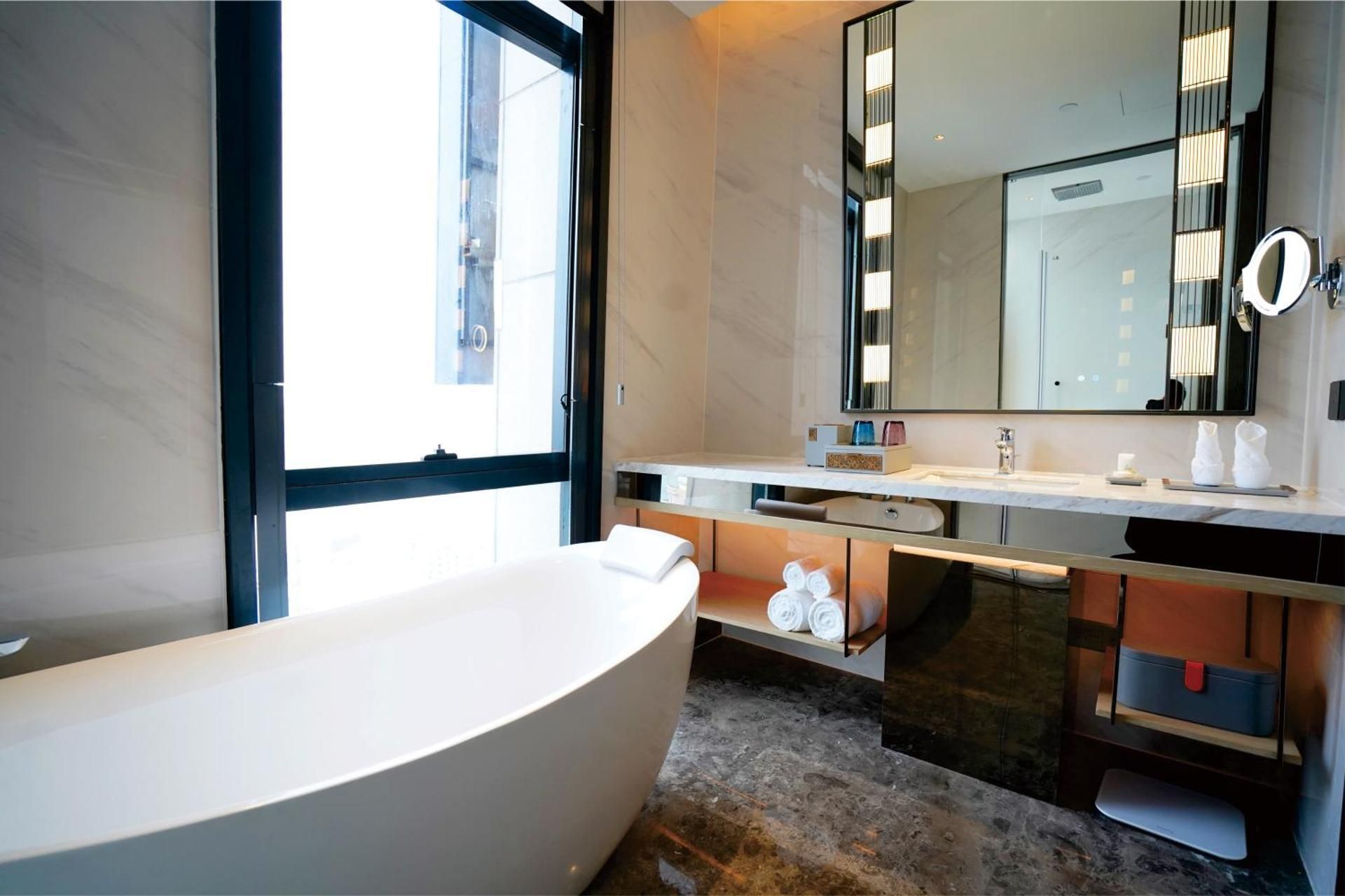 Wyndham Handan Congtai Superior King Bed Room, Non-smoking 2