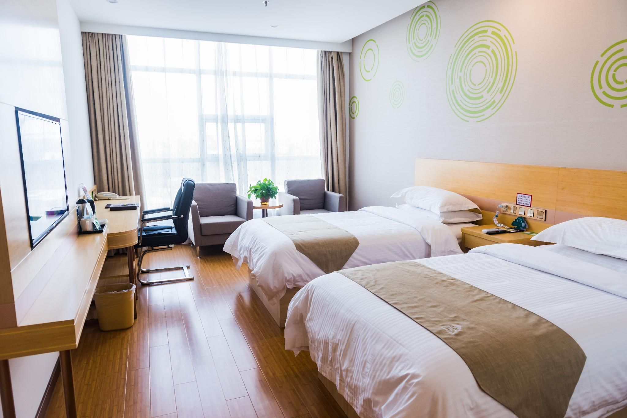 2 Bed Twin Superior Room