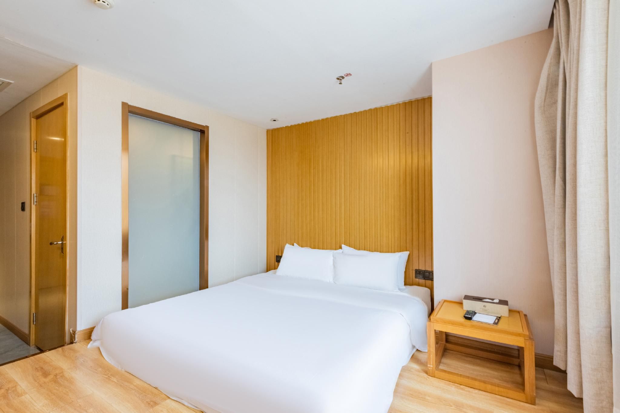 Huazhu - Tatami Room