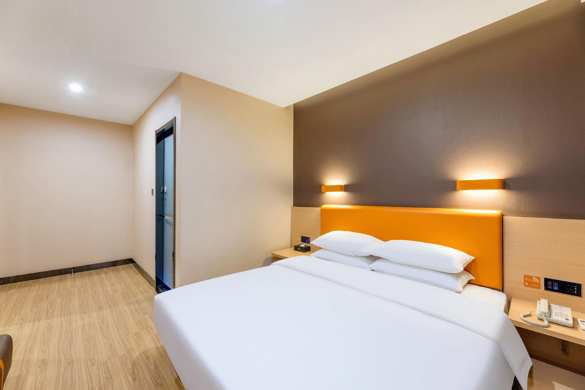 Select You Ter Room