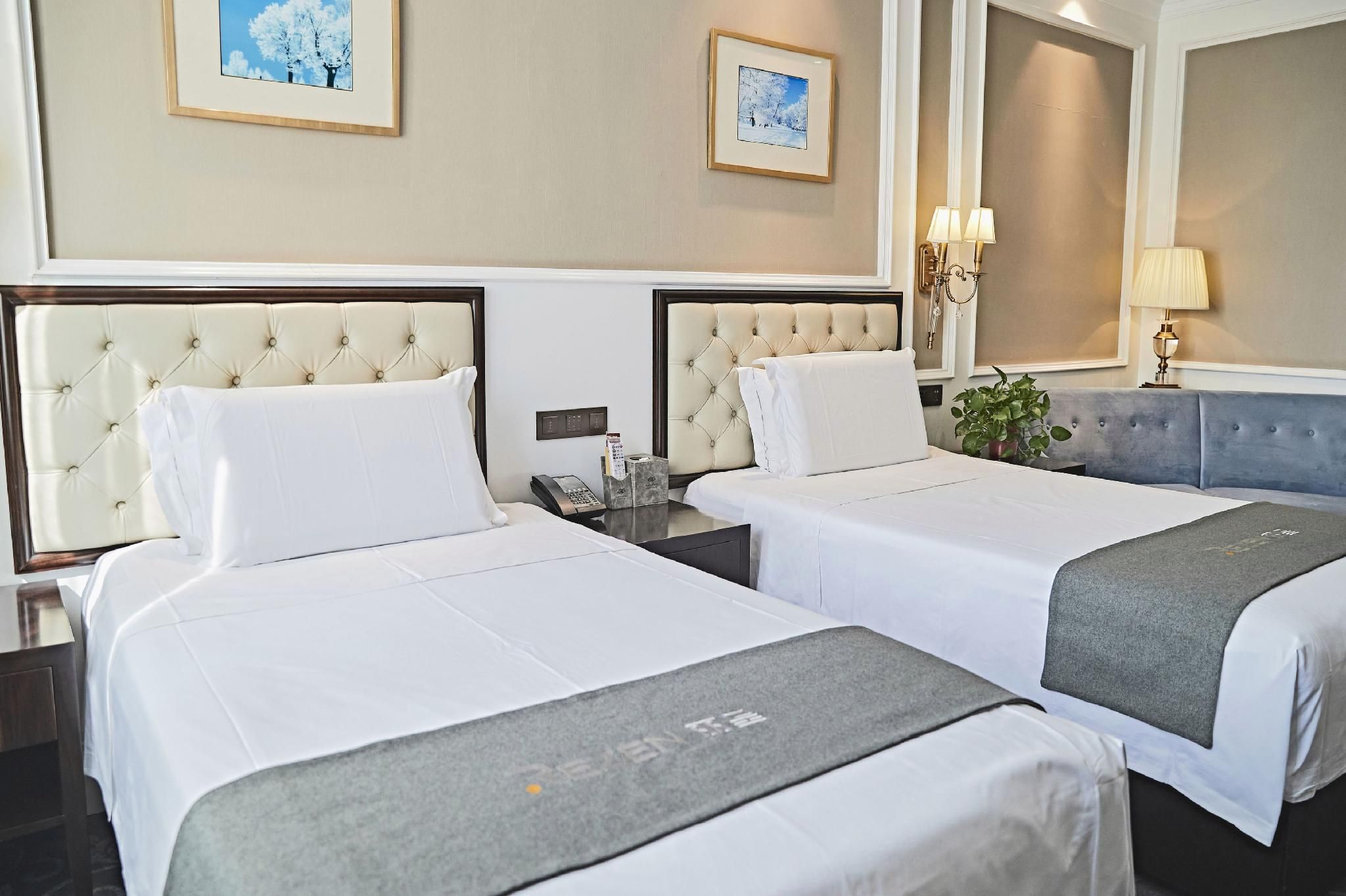 Rezen Hotel Lanjing Tower Zhangjiakou Zero Pressure Twin Room