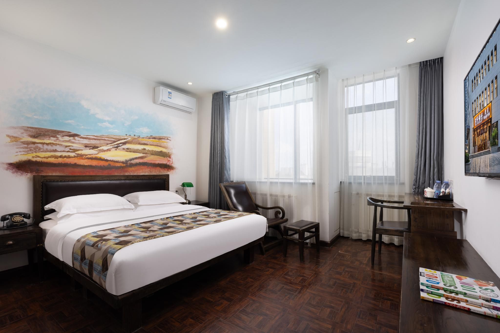 Nostalgia Hotel - Zhangjiakou Ancient Fortress Boutique Queen Room