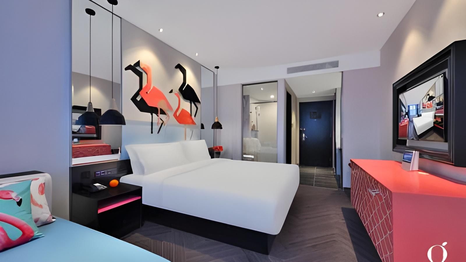 Huazhu - Flamingo Room