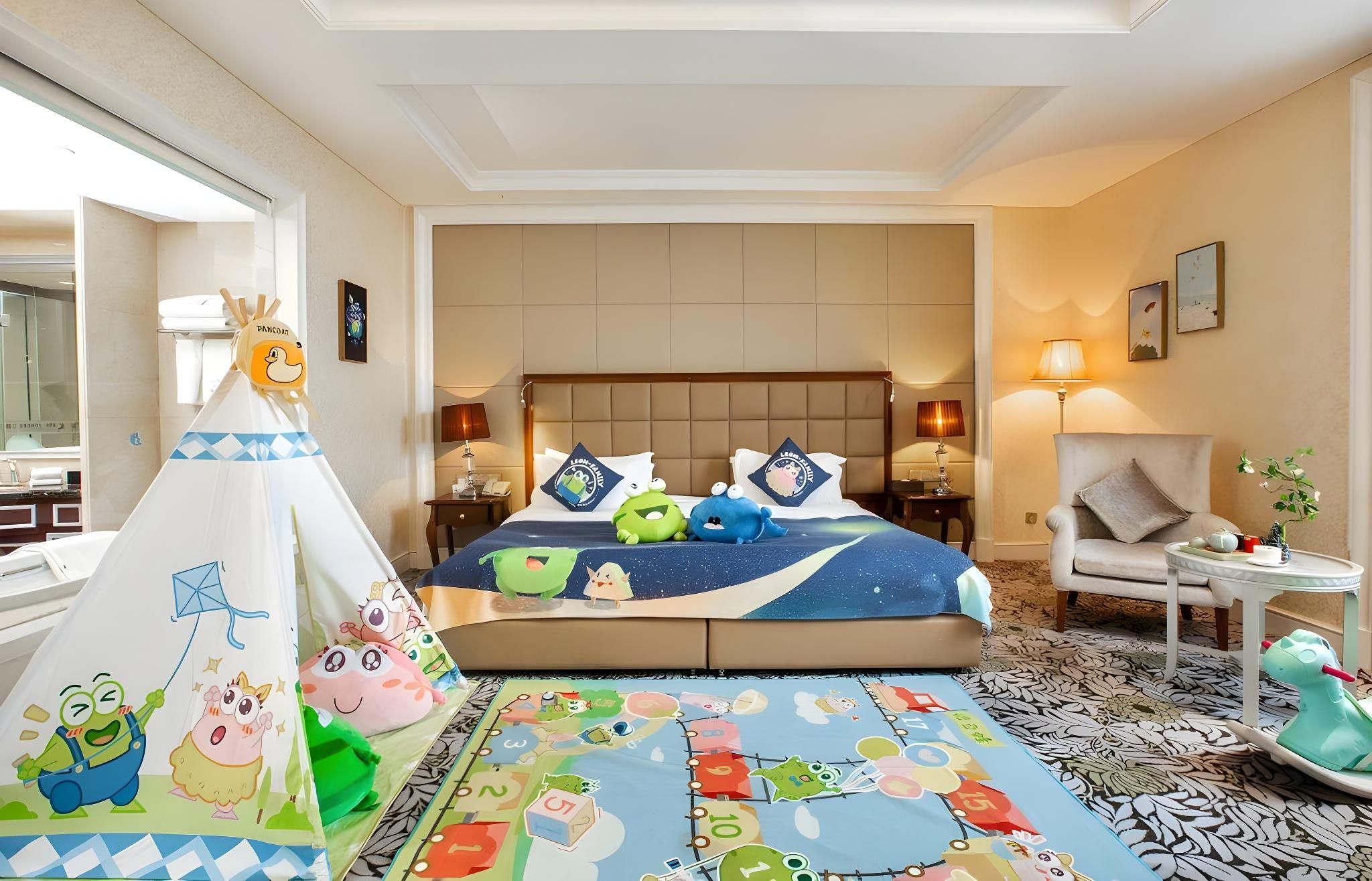 Green Frog Family Room