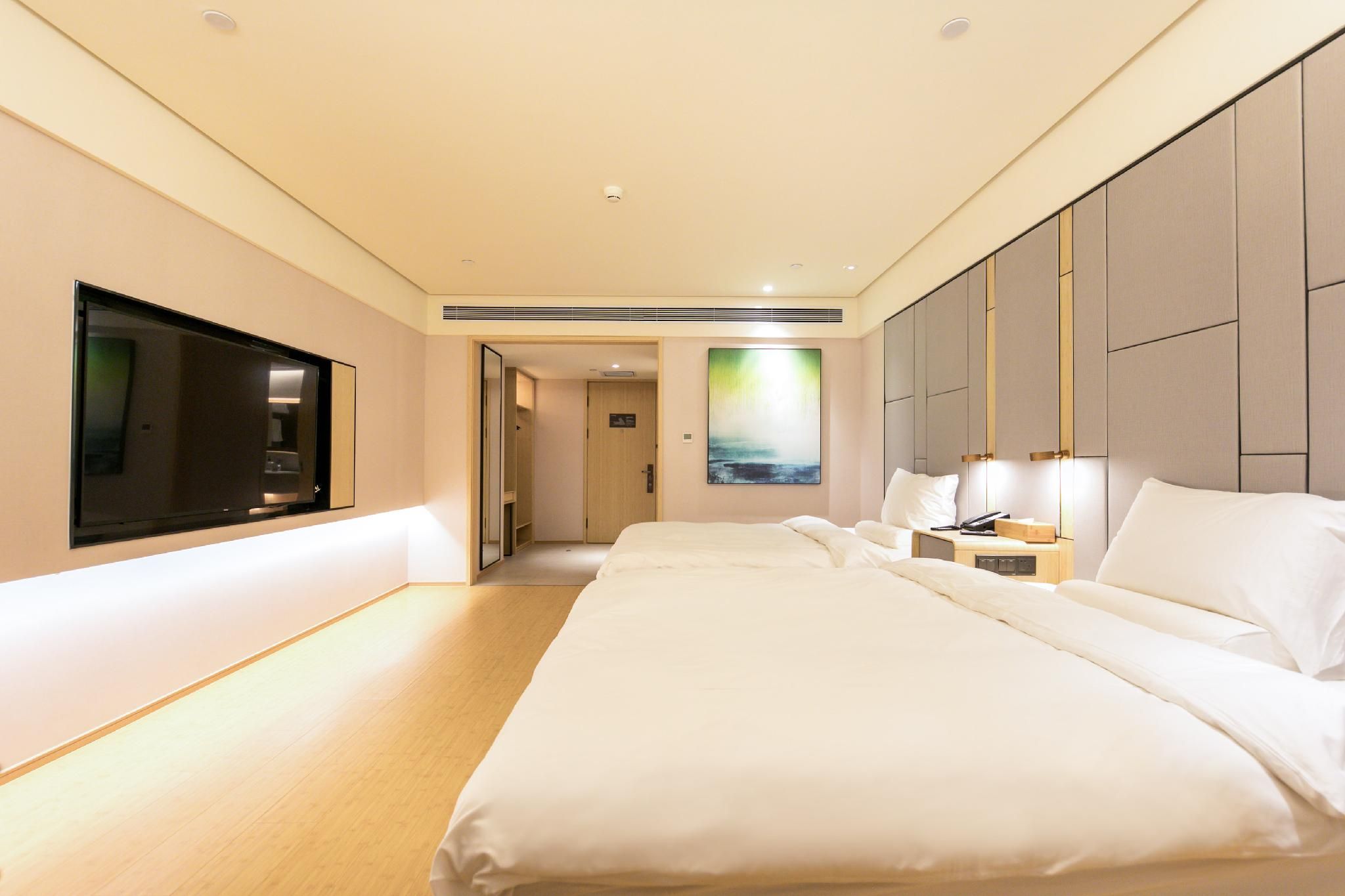 Huazhu - Family Room