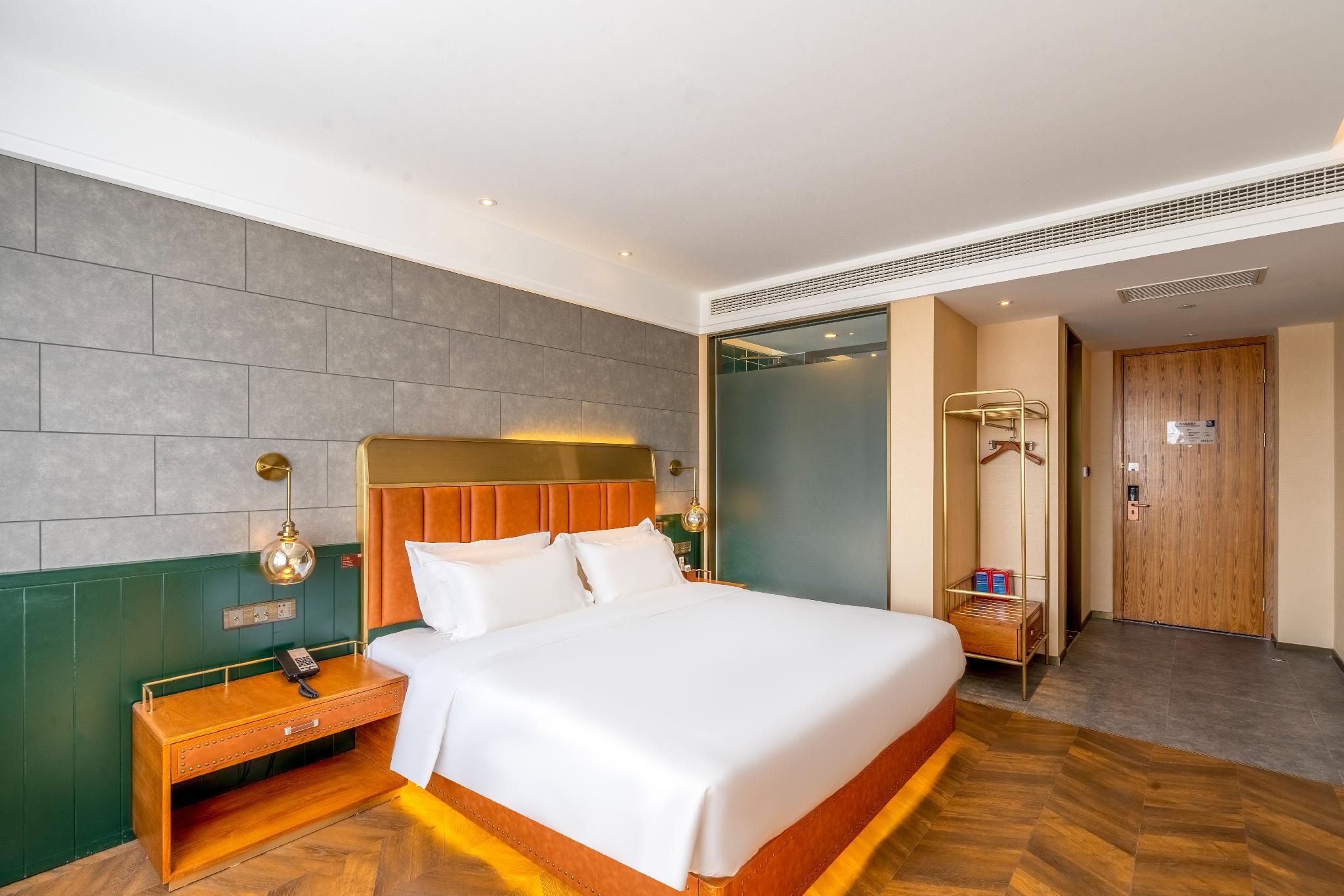 Starway Hotel Zhangjiakou Railway Station Huazhu - Superior Bed Room A 3