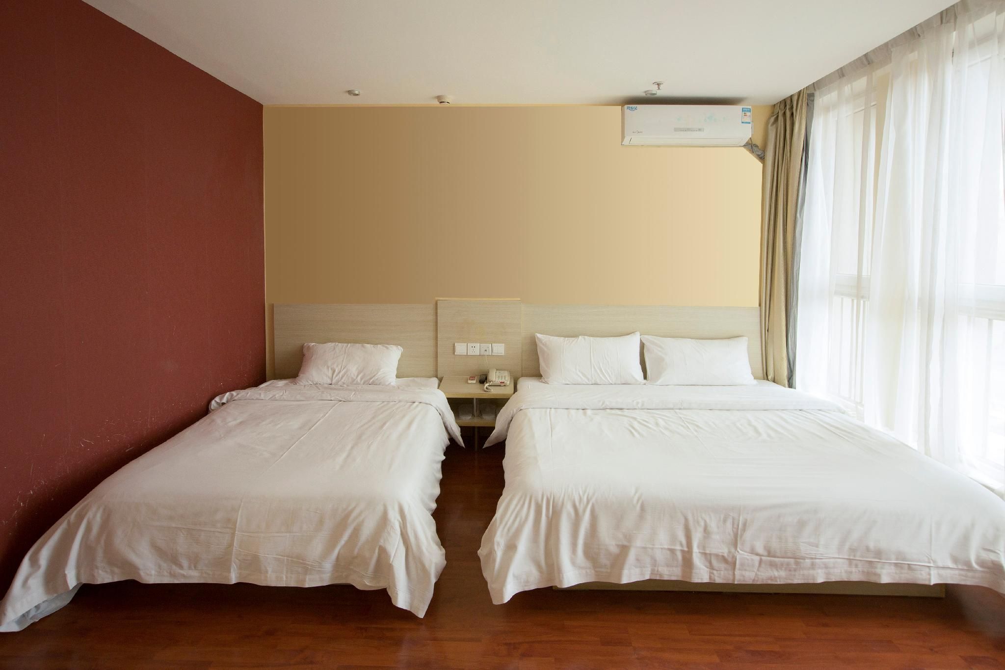 Huazhu - Family Room